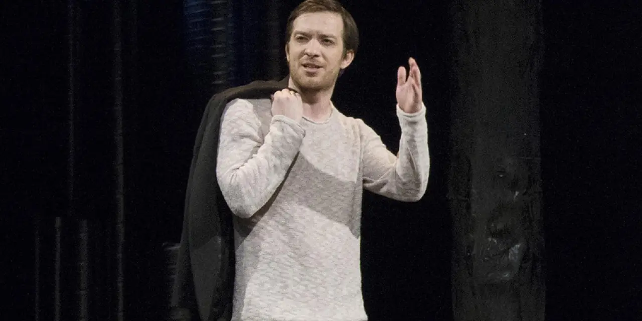 Сергеев и городок